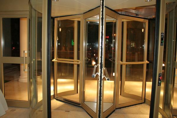 فندق Luxurious تاراز المظهر الخارجي الصورة