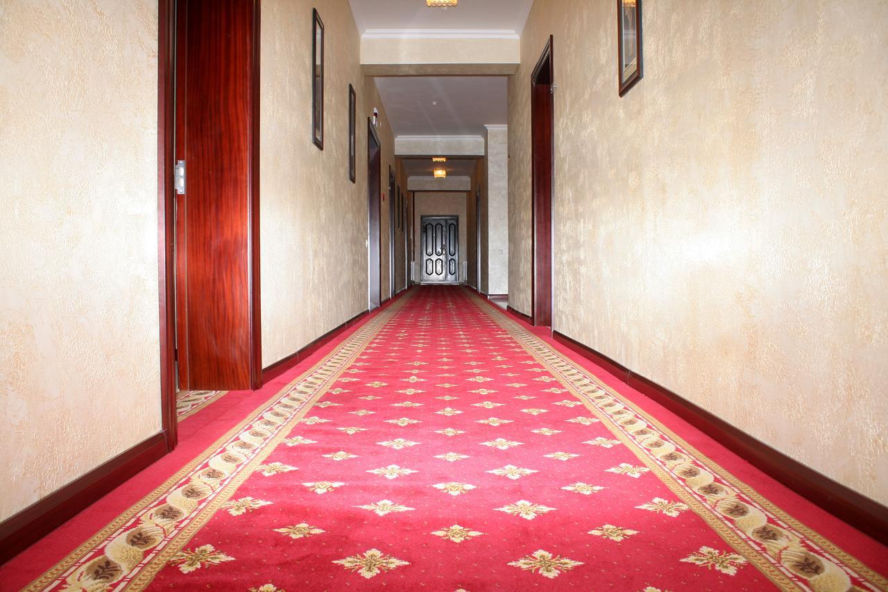 فندق Luxurious تاراز المظهر الخارجي الصورة