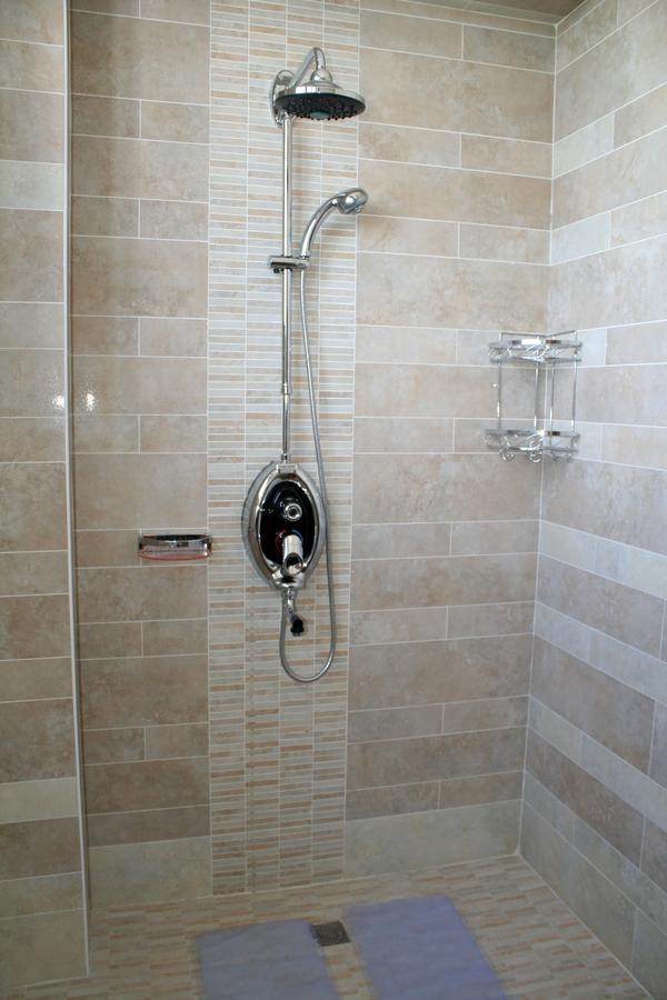 فندق Luxurious تاراز المظهر الخارجي الصورة